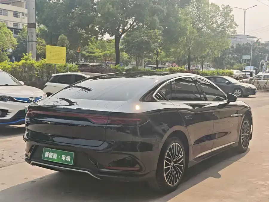 BYD Second-hand Han 2022 DM-i 121KM Premium Edition 2023 — миниатюра 2