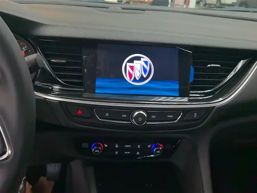 Buick Regal Regal 2021 552T Elite 2022 — миниатюра 4