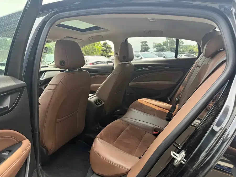 Buick Regal Regal 2022 552T Smart Edition 2022 — миниатюра 2