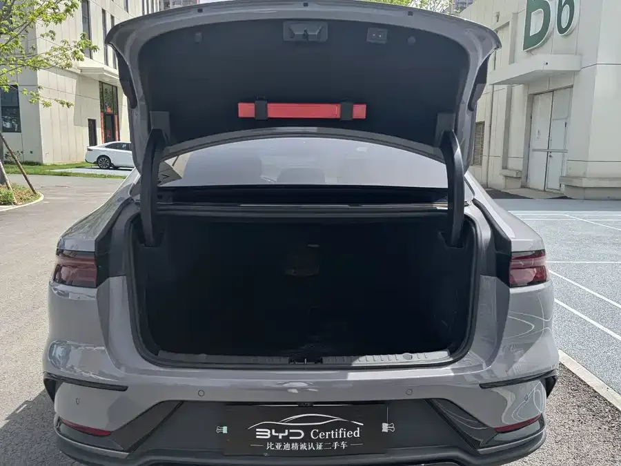 BYD Second-hand Han 2025 DM-i Intelligent Driving Edition 125KM LiDAR Flagship Model 2025 — миниатюра 5