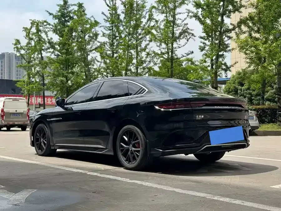 BYD Second-hand Han 2023 DM-i Champion Edition 121KM Premium Edition 2023 — миниатюра 4