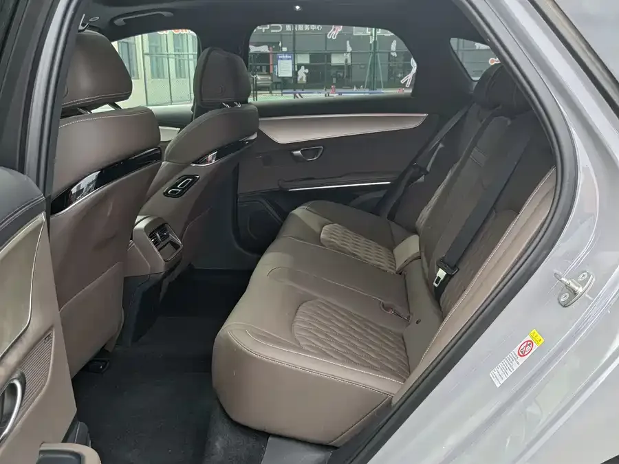 BYD Second-hand Han 2025 DM-i Intelligent Driving Edition 125KM LiDAR Flagship Model 2025 — миниатюра 2