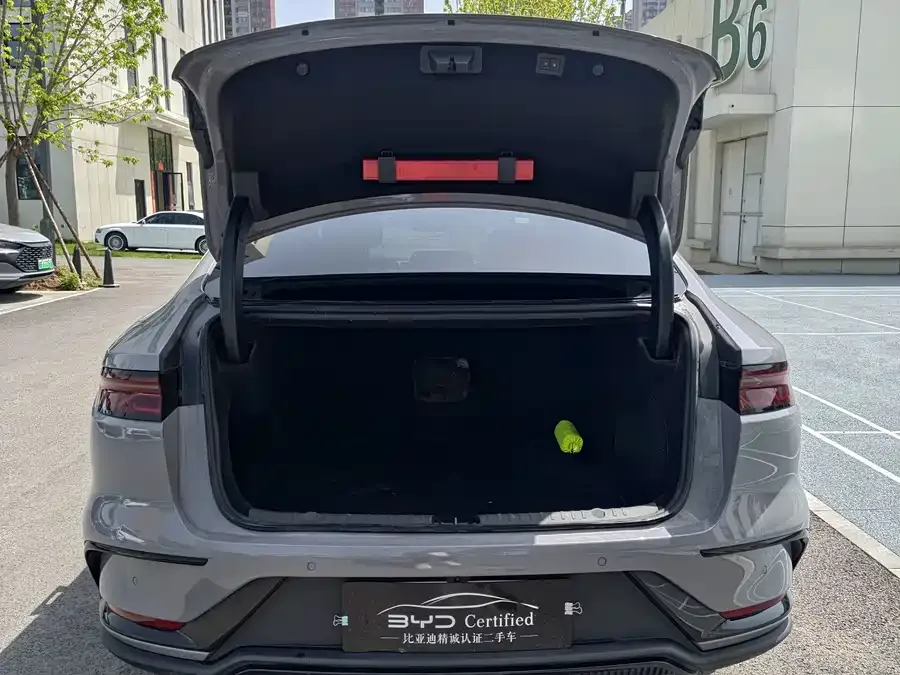 BYD Second-hand Han 2025 DM-i Intelligent Driving Edition 125KM LiDAR Flagship Model 2025 — миниатюра 5
