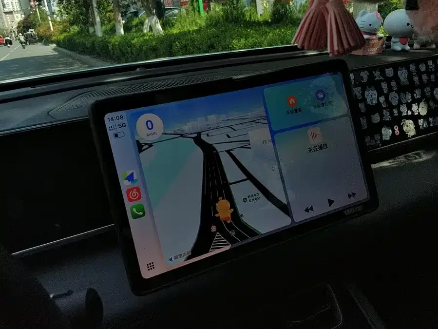 BYD Qin L Qin L 2024 DM-i 120KM Leading Edition 2025 — миниатюра 4