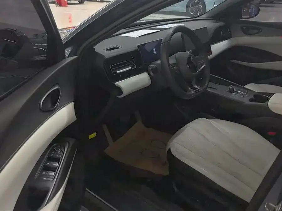 BYD Seal 06 Seal 06 2024 DM-i 120KM Premium Edition 2024 — миниатюра 3