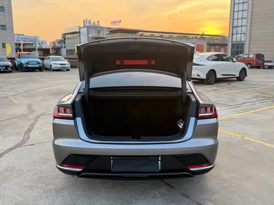 BYD Second-hand Han 2020 EV Super Long Range Luxury Edition 2022 — миниатюра 5