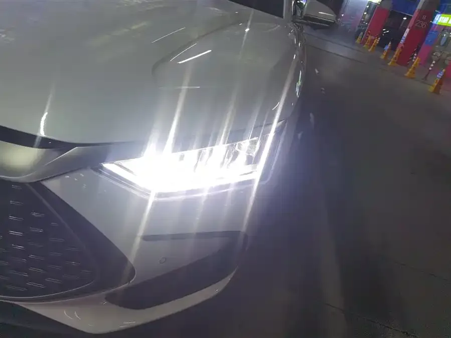 BYD Second-hand Han 2023 DM-i Champion Edition 121KM Prestige Edition 2023 — миниатюра 2
