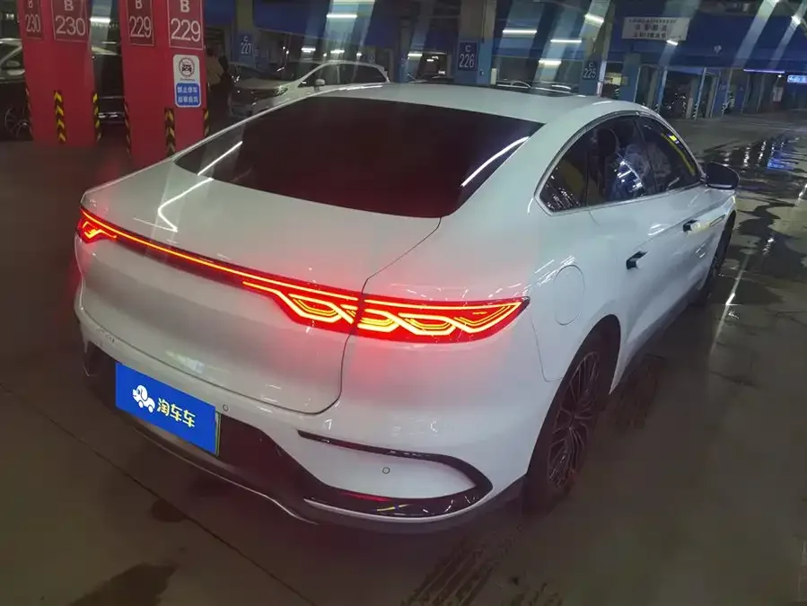 BYD Second-hand Han 2023 DM-i Champion Edition 121KM Prestige Edition 2023 — миниатюра 3