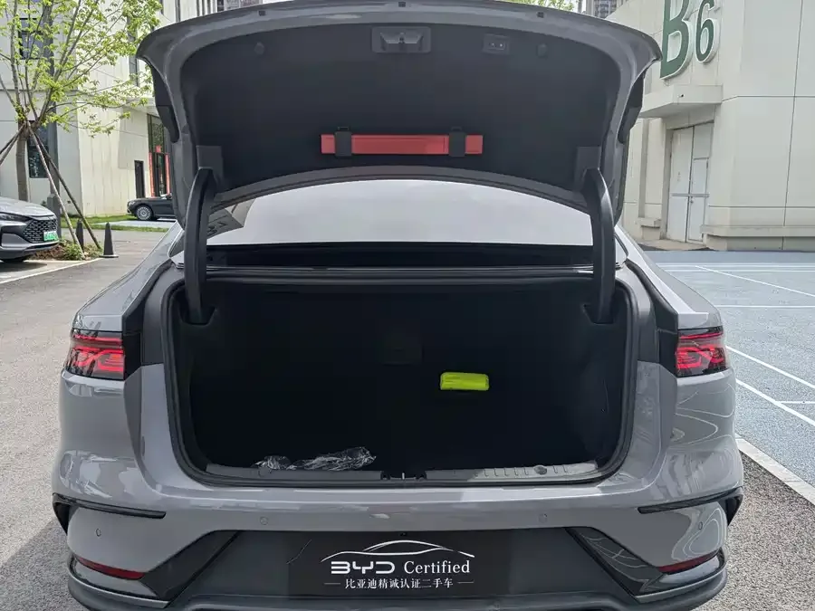 BYD Second-hand Han 2025 DM-i Intelligent Driving Edition 125KM LiDAR Flagship Model 2025 — миниатюра 5