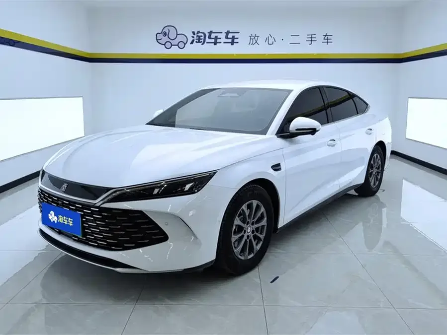 BYD Qin L Qin L 2025 DM-i Intelligent Driving Edition 80KM Leading Edition 2025 — фото 1, купить с доставкой в Москву