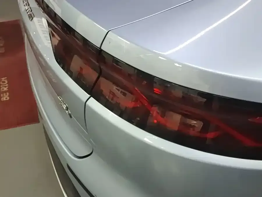BYD Second-hand Han 2023 DM-i Champion Edition 121KM Premium Edition 2024 — миниатюра 5