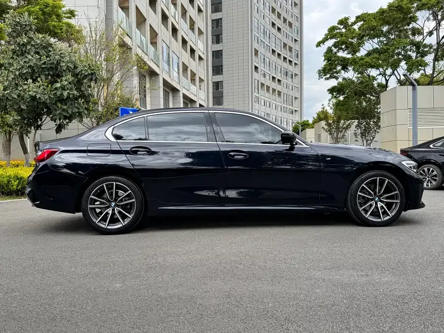BMW 3 series BMW 3 Series 2022 320Li M Sport Package 2022 — миниатюра 4