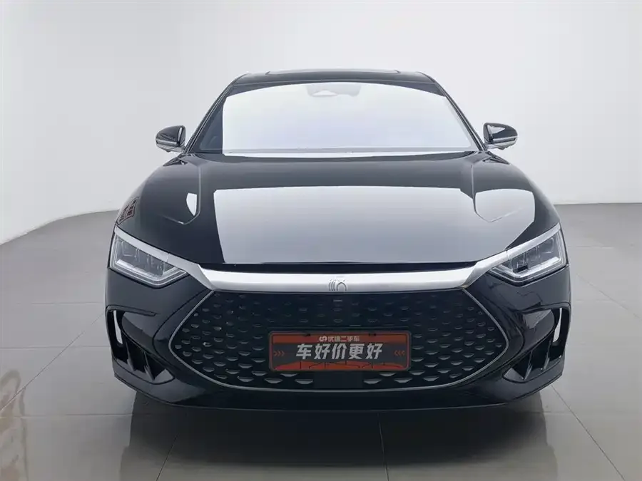 BYD Second-hand Han 2022 DM-i 242KM Flagship 2022 — миниатюра 3