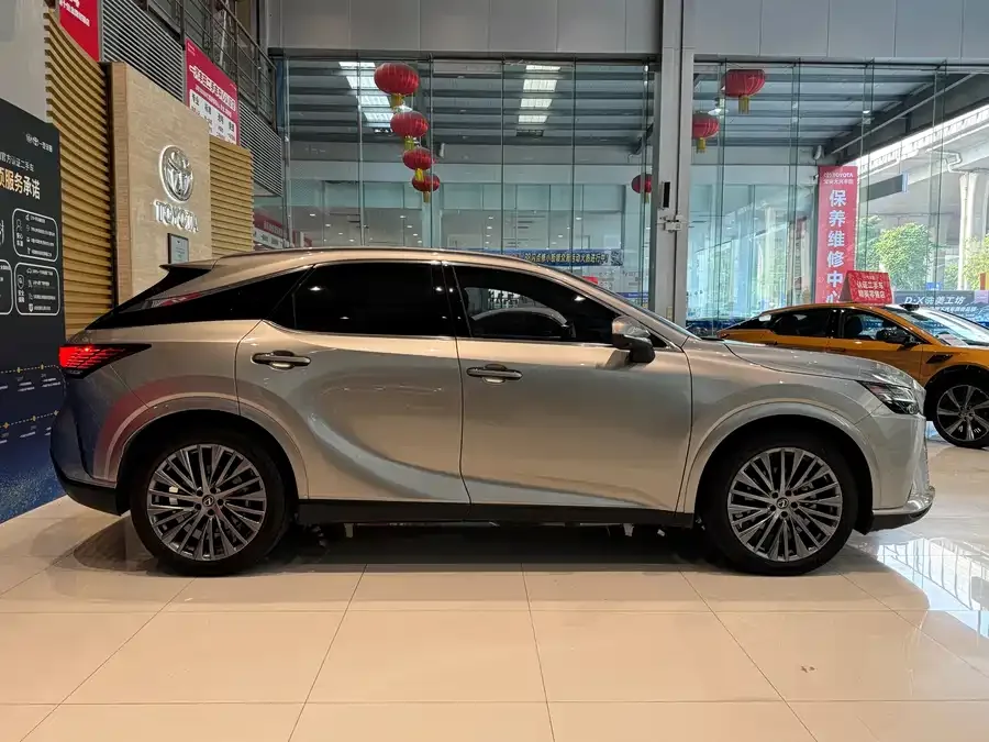 Lexus RX 2023 350h 4WD Pure Edition 2023 — миниатюра 2
