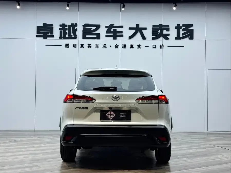 Toyota Frontlander Fenglanda 2022 2.0L CVT Elite Edition 2022 — миниатюра 2