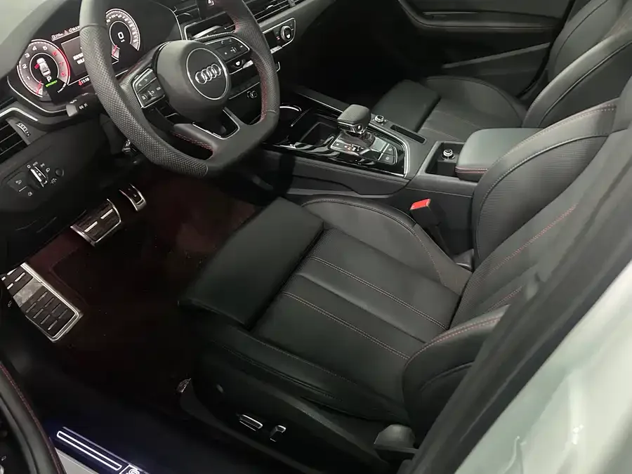 Audi a4 l 2025 2 million units Enjoyable Edition 40 TFSI Fashion Dynamic Edition 2025 — миниатюра 4