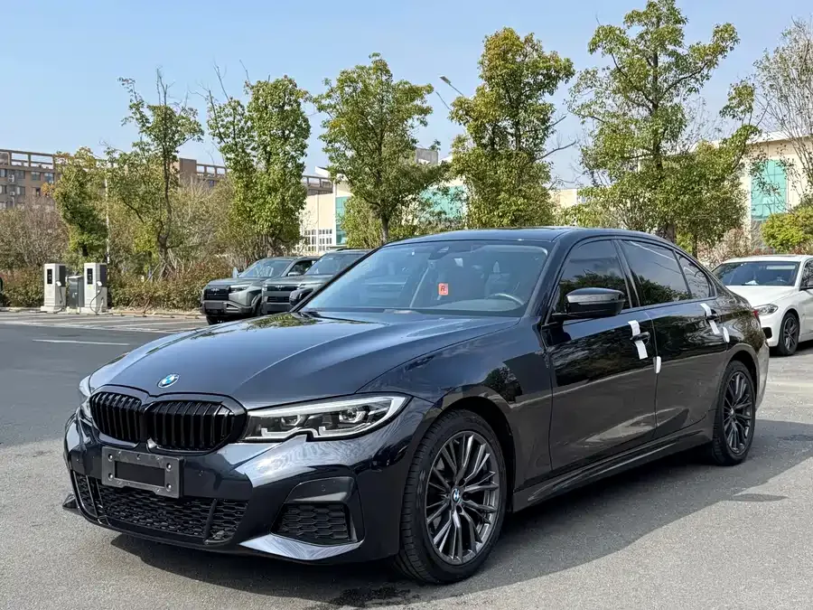 BMW 3 series BMW 3 Series 2022 325Li M Sport Night Edition 2022 — фото 1, купить с доставкой в Москву