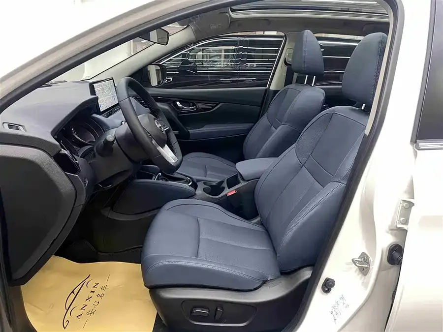 Nissan Qashqai Qashqai 2025 facelift Honor 2.0L CVT XV+ Leading Edition 2026 — миниатюра 4