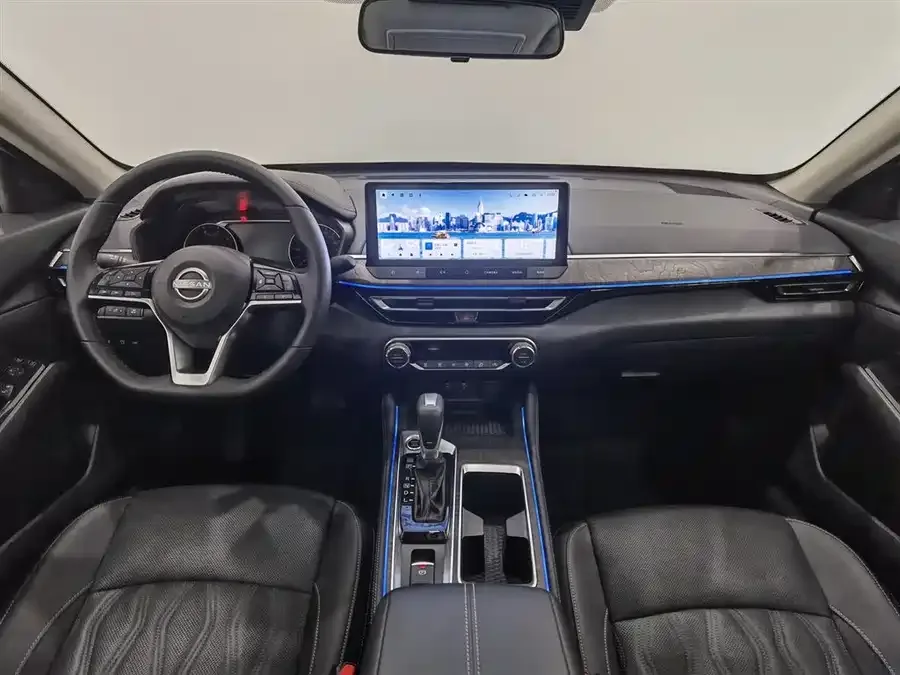 Nissan Altima Teana 2022 2.0L XL-Upr Premium Edition 2024 — миниатюра 2