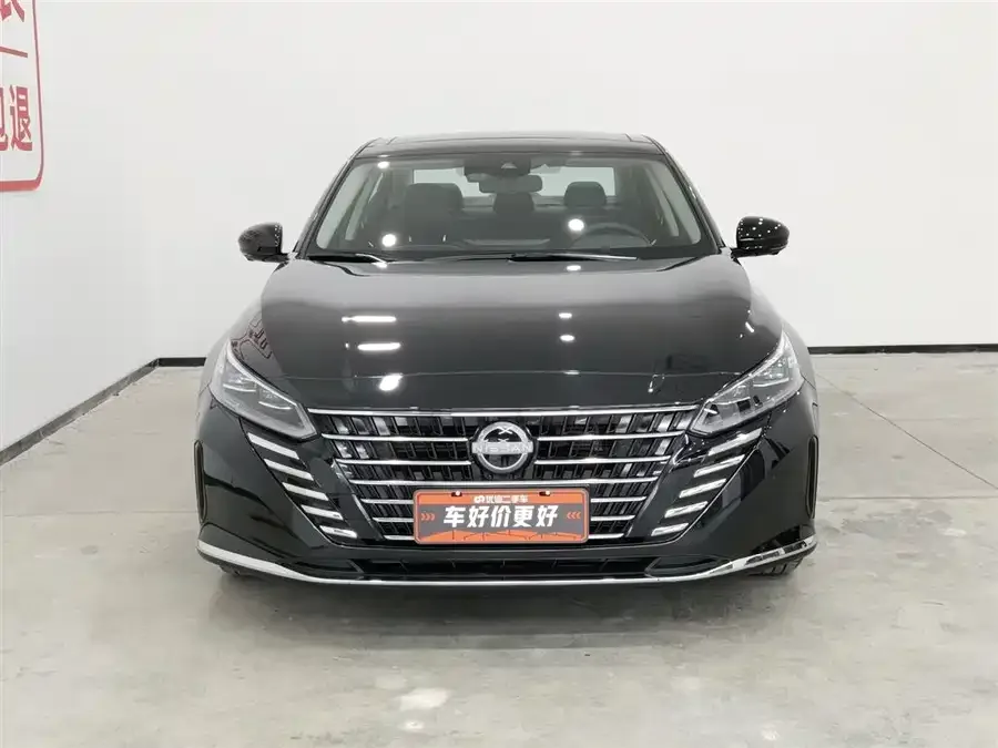 Nissan Altima Teana 2022 2.0L XL-Upr Premium Edition 2024 — миниатюра 3