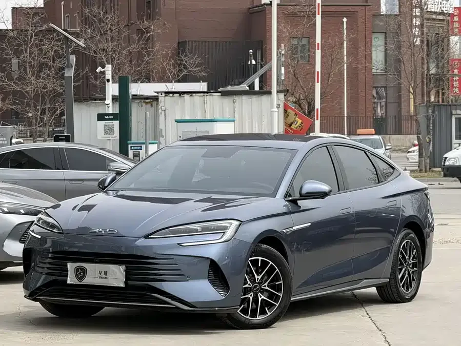 BYD seal Haibao 2024 Glory Edition DM-i 1.5L 121km Elite 2024 — фото 1, купить с доставкой в Москву