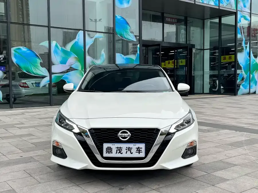 Nissan Altima Teana 2021 2.0L XL Comfort Edition 2022 — миниатюра 3