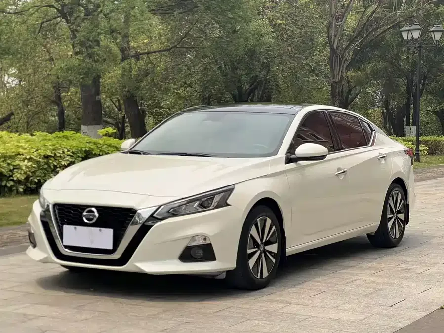 Nissan Altima Teana 2021 2.0L XL Comfort Edition 2022 — фото 1, купить с доставкой в Москву