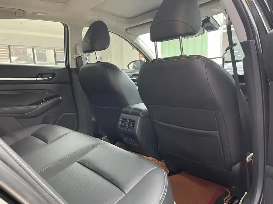 Nissan Altima 2022 Teana 2.0L XL-TLS Enjoy Edition 2023 — миниатюра 4