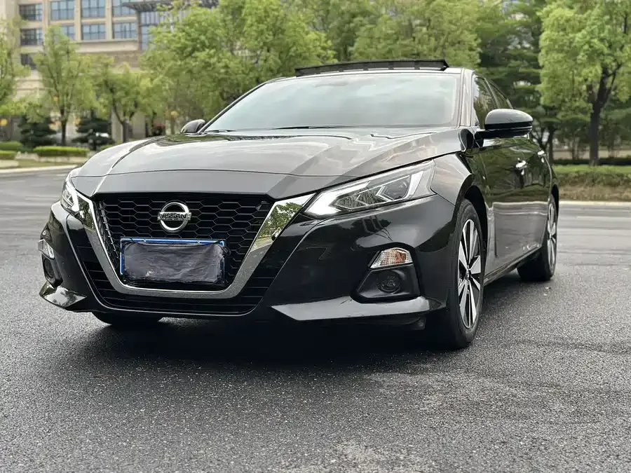 Nissan Altima Teana 2021 2.0L XL Comfort Edition 2022 — фото 1, купить с доставкой в Москву