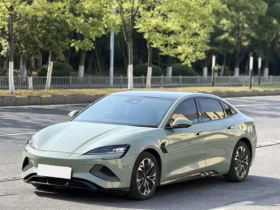 BYD seal Seal 2023 Champion Edition 550km Premium 2023 — фото 1, купить с доставкой в Москву