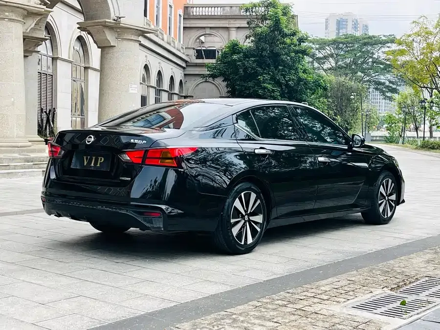 Nissan Altima Teana 2021 2.0L XL Comfort Edition 2022 — миниатюра 3