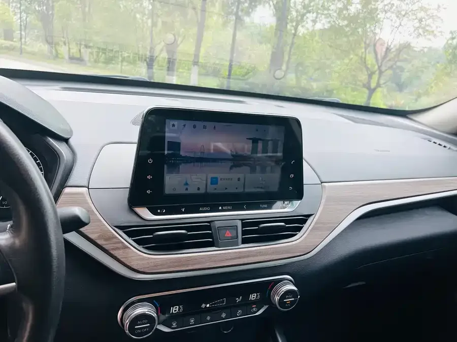 Nissan Altima Teana 2021 2.0L XL Comfort Edition 2022 — миниатюра 4