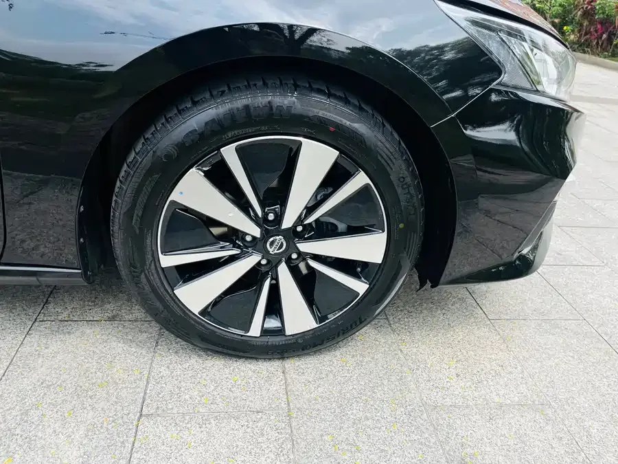 Nissan Altima Teana 2021 2.0L XL Comfort Edition 2022 — миниатюра 5