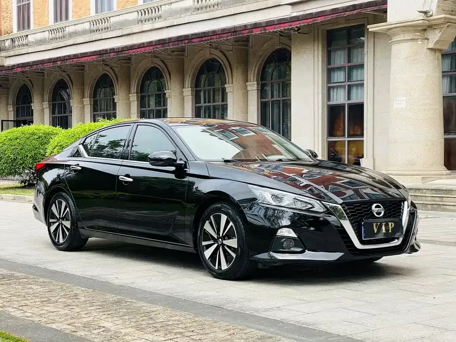Nissan Altima Teana 2021 2.0L XL Comfort Edition 2022 — фото 1, купить с доставкой в Москву