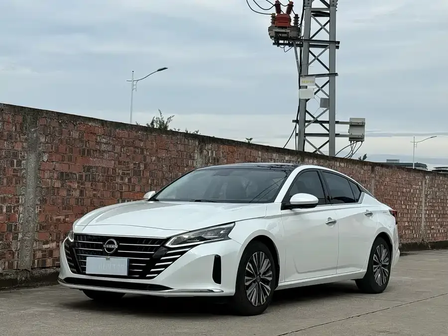 Nissan Altima 2022 Teana 2.0L XL-TLS Enjoy Edition 2023 — фото 1, купить с доставкой в Москву