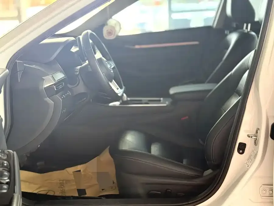 Nissan Altima 2022 Teana 2.0L XL-TLS Enjoy Edition 2023 — миниатюра 3