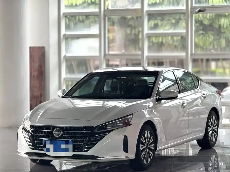Nissan Altima 2022 Teana 2.0L XL-TLS Enjoy Edition 2023 — фото 1, купить с доставкой в Москву