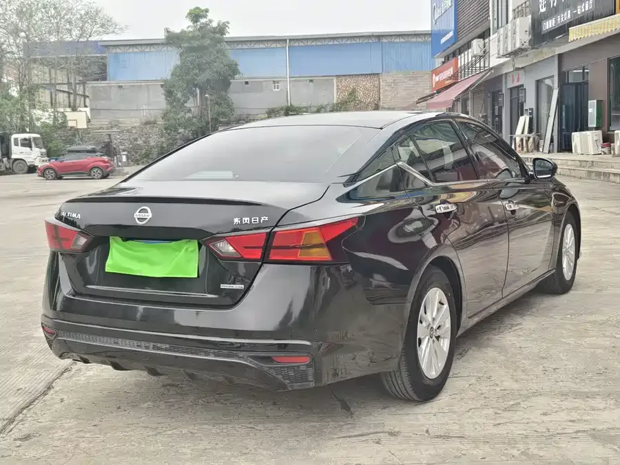 Nissan Altima Teana 2021 2.0L XE Fashion Edition 2022 — миниатюра 2