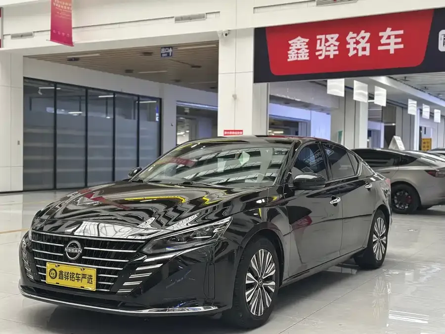 Nissan Altima 2022 Teana 2.0L XL-TLS Enjoy Edition 2023 — фото 1, купить с доставкой в Москву