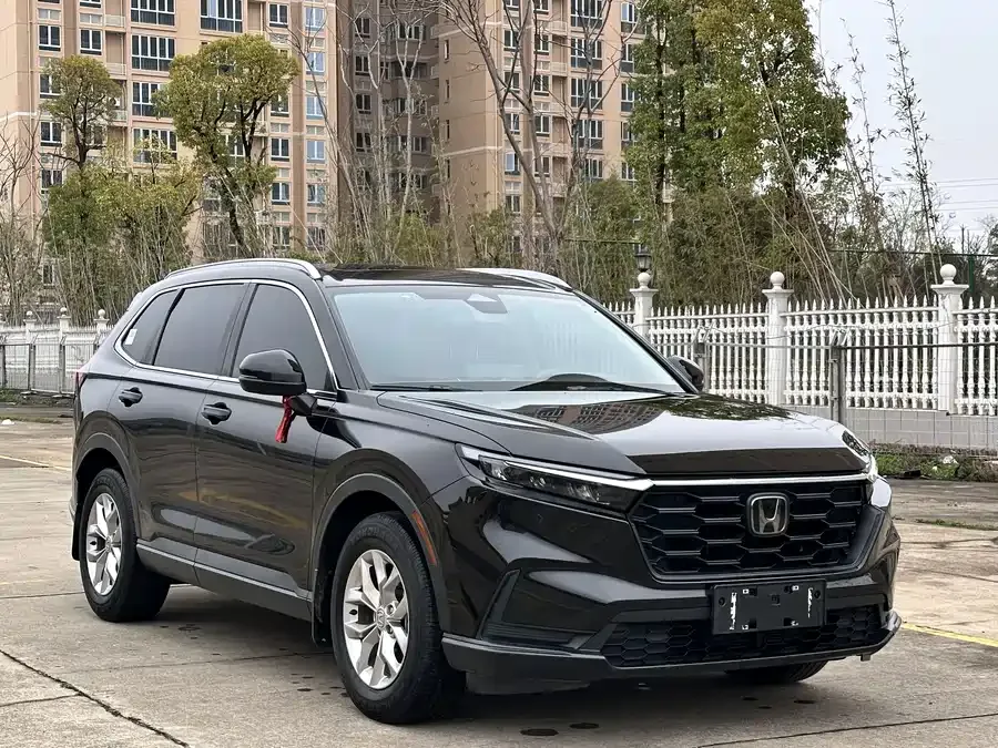Honda CR-V 2023 240TURBO 2WD Front Edition 5 Seaters 2023 — миниатюра 3