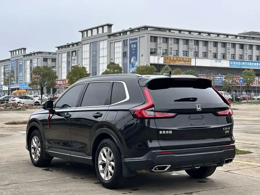 Honda CR-V 2023 240TURBO 2WD Front Edition 5 Seaters 2023 — миниатюра 4