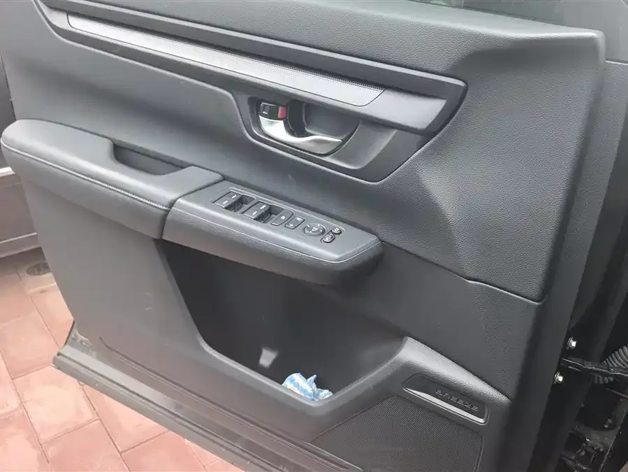 Honda Breeze Haoying 2023 240TURBO 2WD Luxury Edition 5 Seaters 2023 — миниатюра 4