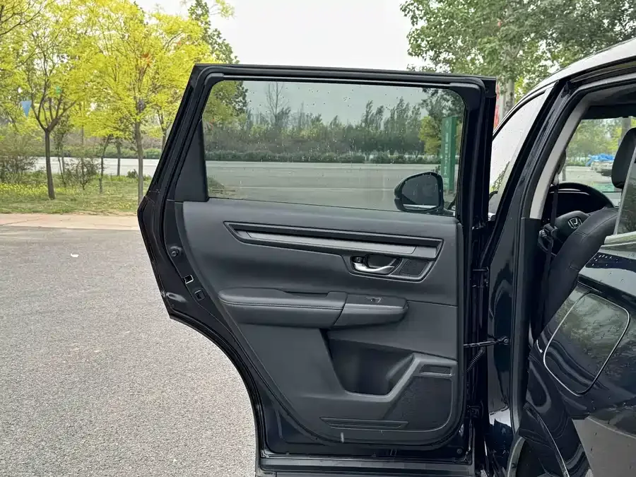 Honda Breeze Haoying 2023 240TURBO 2WD Luxury Edition 5 Seaters 2024 — миниатюра 4