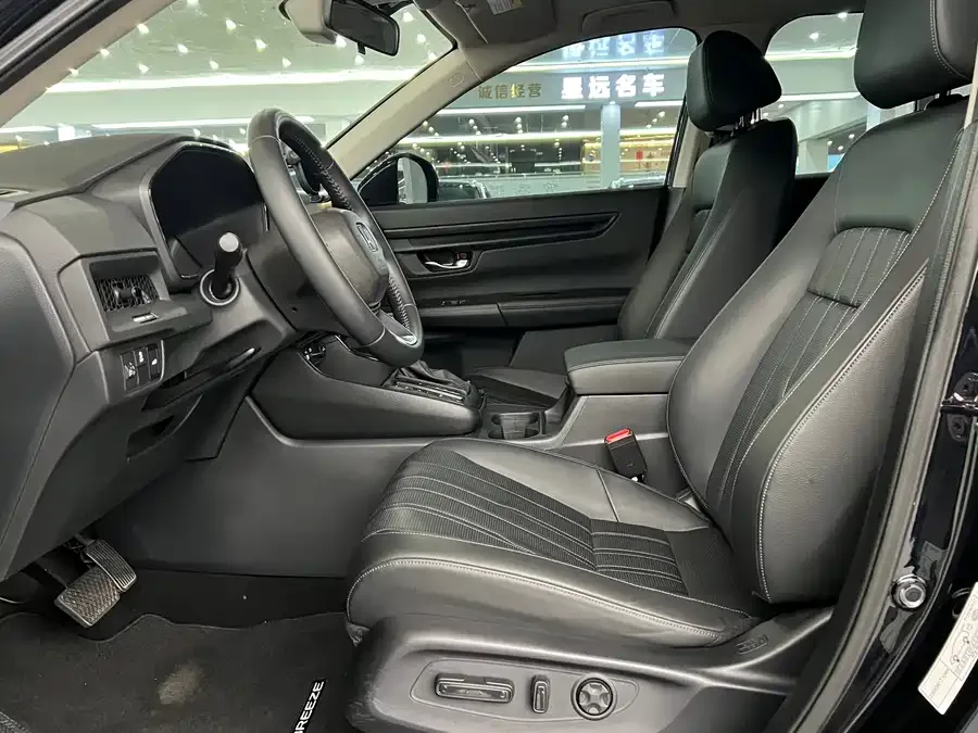 Honda Breeze Haoying 2023 240TURBO 2WD Luxury Edition 5 Seaters 2024 — миниатюра 4