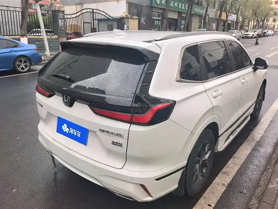 Honda Breeze Haoying 2023 240TURBO 2WD Luxury Edition 5 Seaters 2023 — миниатюра 3