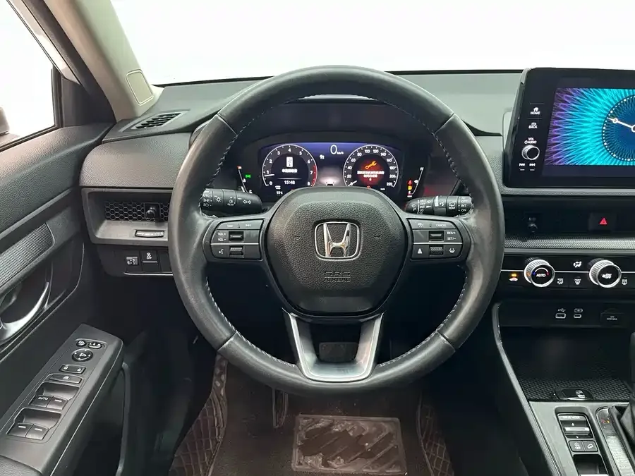 Honda Breeze Haoying 2023 240TURBO 2WD Luxury Edition 5 Seaters 2024 — миниатюра 4