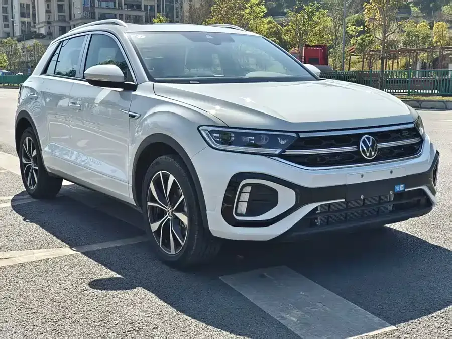 Volkswagen T-ROC 2026 T-ROC 300TSI DSG 2WD Chenguang Edition 2026 — миниатюра 3