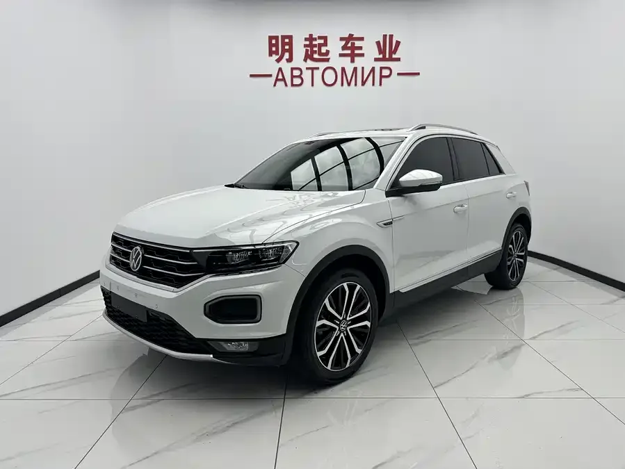 Volkswagen T-ROC T-ROC 2021 280TSI DSG four-wheel drive luxury smart connected version 2023 — фото 1, купить с доставкой в Москву