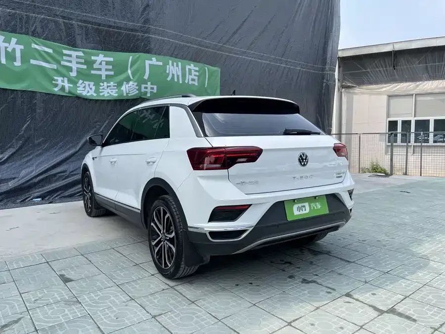 Volkswagen T-ROC T-ROC 2021 facelift 280TSI DSG four-wheel drive luxury intelligent version 2022 — миниатюра 3