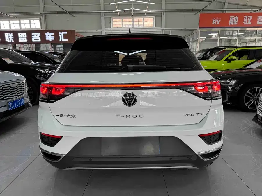 Volkswagen T-ROC T-ROC 2023 280TSI DSG 2WD Time Edition 2023 — миниатюра 2